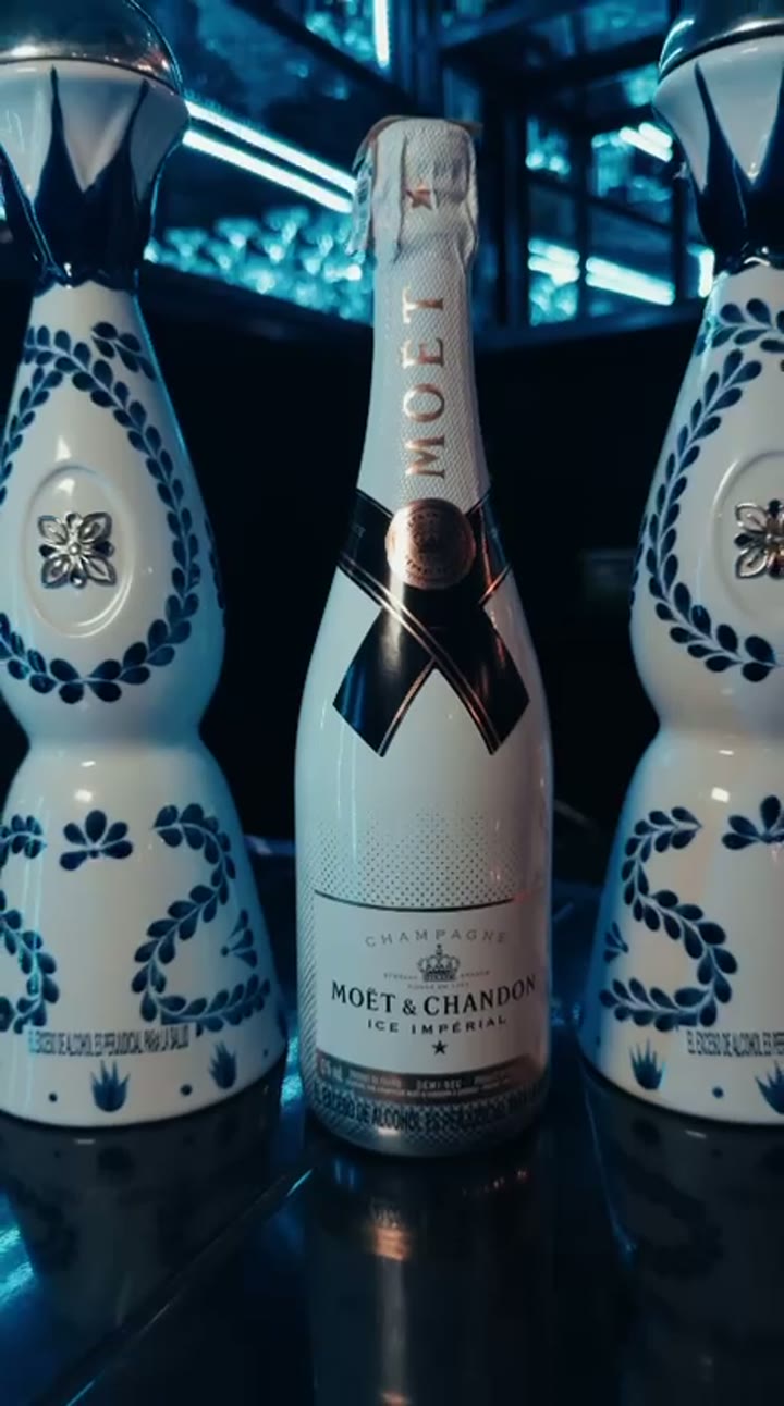 Botellas en la barra